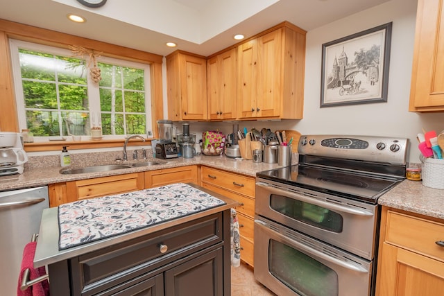 394 Frenchs Mills Rd, Sangerville, ME 04479 - photo 4