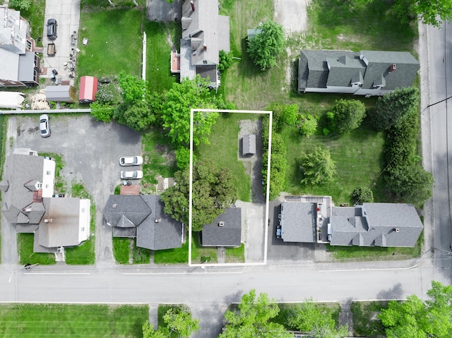 32 Carroll St, Old Town, ME 04468 - aerial view of residential area featuring property boundaries highlighted
