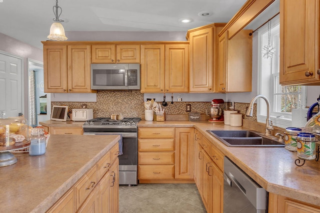 37 Birchwood Ln, Bowdoinham, ME 04008 - photo 11