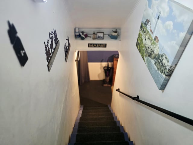 351 Maple St, Bangor, ME 04401 - view of stairway