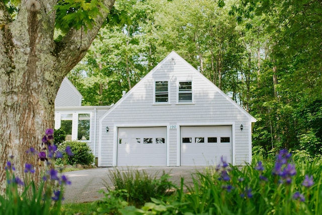 190 Belfast Rd, Camden, ME 04843 - view of garage