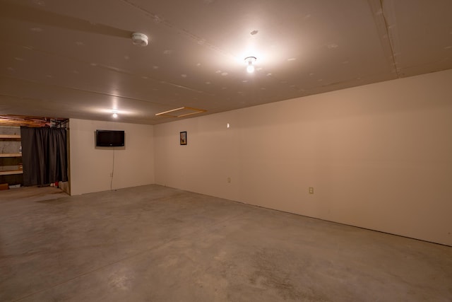 172 Hoxie Hill Rd, Orrington, ME 04474 - view of below grade area