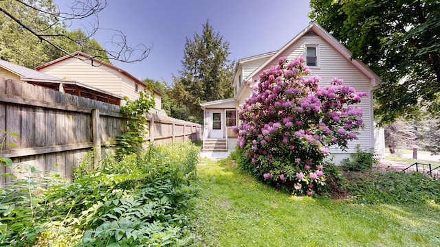 31 Vivian St, Auburn, ME 04210 - view of yard