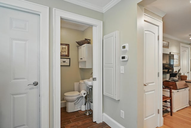 4 Mayflower Rd, Hallowell, ME 04347 - bathroom featuring wood finished floors and crown molding