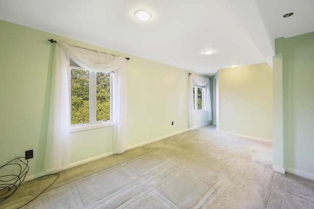 32 Nickerson Ln, Milford, ME 04461