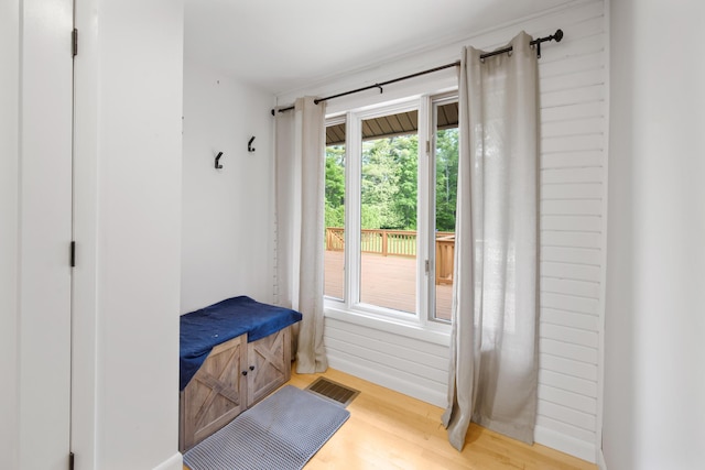32 Nickerson Ln, Milford, ME 04461