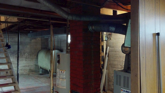 180 Bowdoin St, Millinocket, ME 04462 - basement with gas water heater and oil tank
