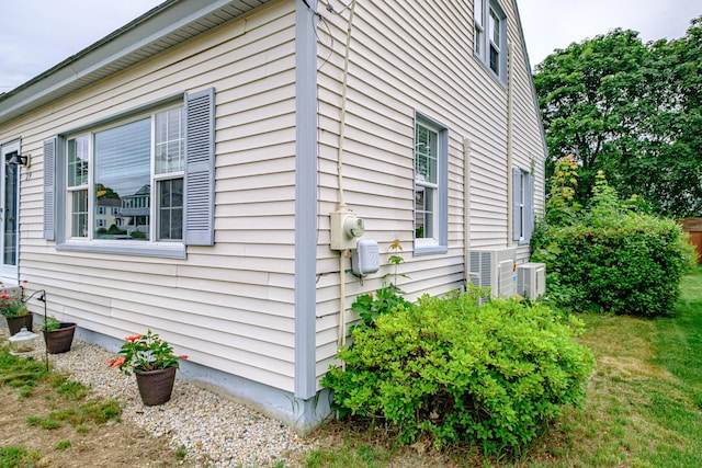 29 Harding St, Biddeford, ME 04005 - view of home's exterior with cooling unit