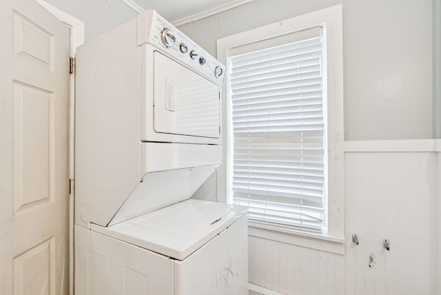 13-15 James St, Auburn, ME 04210 - washroom featuring estacked washer and dryer