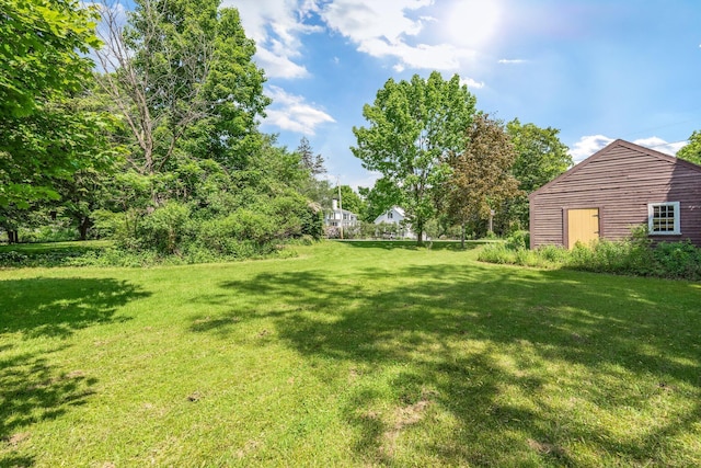 16 Old Village Rd, Winthrop, ME 04364 - view of green lawn