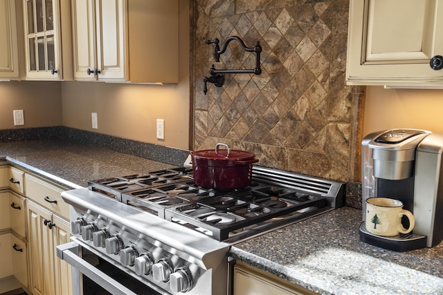 175 Acorn Dr, Greenwood, ME 04255
