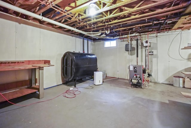 282 Back Narrows Rd, Boothbay, ME 04537 - basement featuring heating fuel and a heating unit