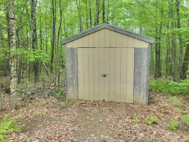 40 Griffin Mountain Rd, New Vineyard, ME 04956 - view of shed with a view of trees