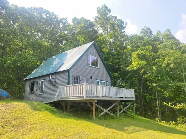 40 Griffin Mountain Rd, New Vineyard, ME 04956