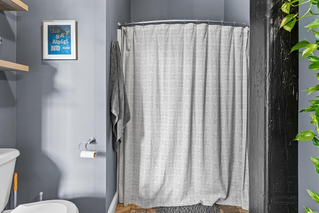 30 Lincoln St Unit 109, Westbrook, ME 04092 - full bath with toilet and curtained shower