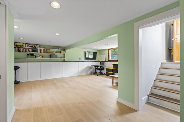 474 Center St, Nobleboro, ME 04555 - interior space featuring wood finished floors and recessed lighting