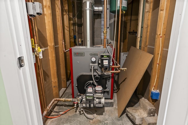 474 Center St, Nobleboro, ME 04555 - utility room with a heating unit