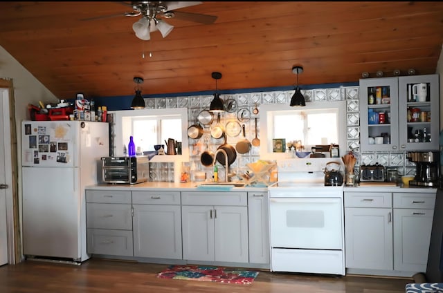 464-467 Memorial Dr, Winthrop, ME 04364 - photo 13