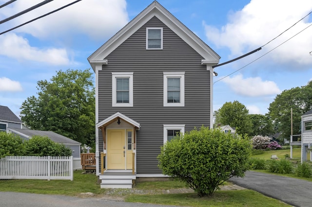 223 Centre St, Bath, ME 04530 - view of front of property