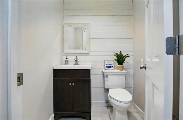 4 Hawthorne Pl, Lewiston, ME 04240 - bathroom featuring vanity and toilet