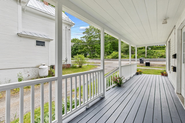 200 Main St, Freeport, ME 04032 - view of wooden porch