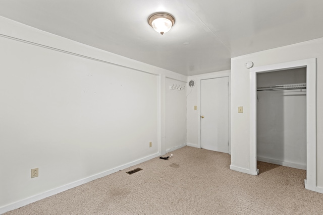 200 Main St, Freeport, ME 04032 - unfurnished bedroom with carpet flooring and baseboards