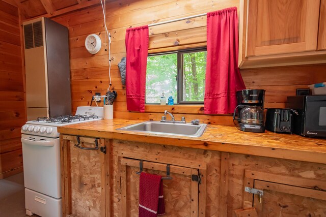 60 Beech Ridge Ln, Brownville, ME 04414 - photo 61