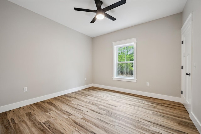 18 Crestwood Dr, Orrington, ME 04474 - unfurnished room with a ceiling fan and light wood-style floors