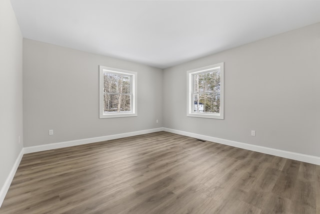 64 Old Pond Rd, Dexter, ME 04930