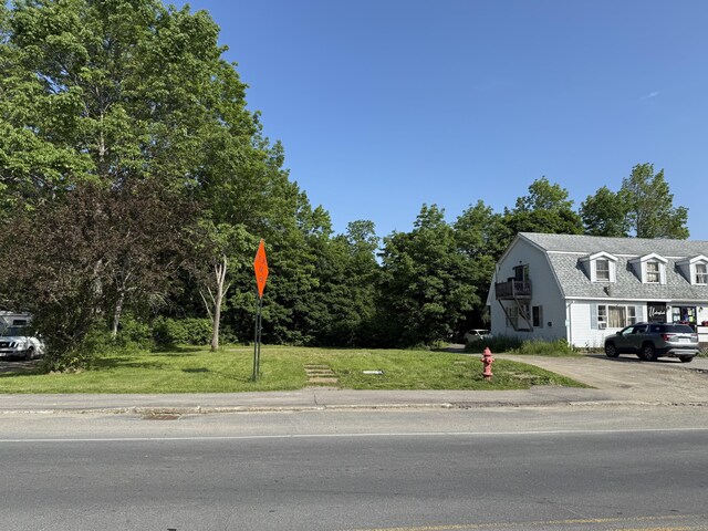79 N St, Calais, ME 04619