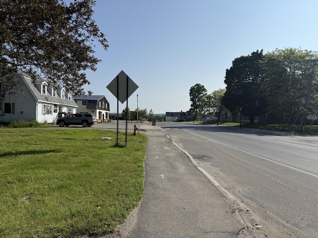 79 N St, Calais, ME 04619
