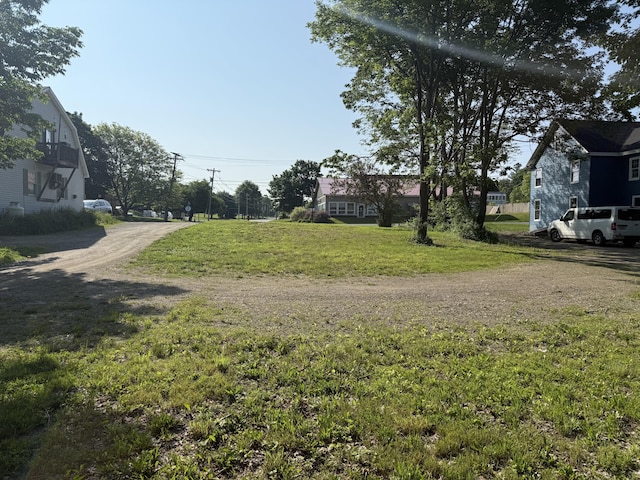 79 N St, Calais, ME 04619