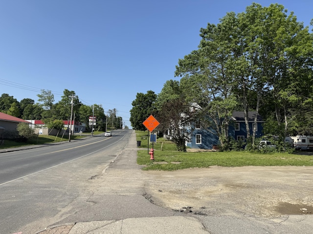 79 N St, Calais, ME 04619