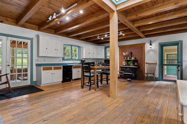 373 Brixham Rd, Eliot, ME 03903