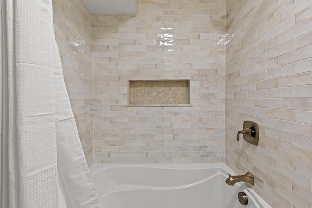 180 E Grand Ave Unit 3, Old Orchard Beach, ME 04064 - bathroom featuring shower / tub combo with curtain