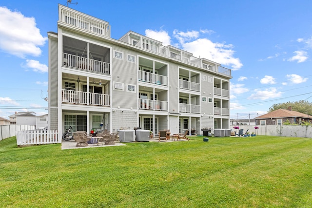 180 E Grand Ave Unit 3, Old Orchard Beach, ME 04064 - back of property featuring a patio area