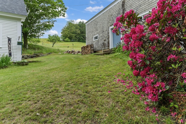 507 Ford Quint Rd, North Berwick, ME 03906 - view of grassy yard