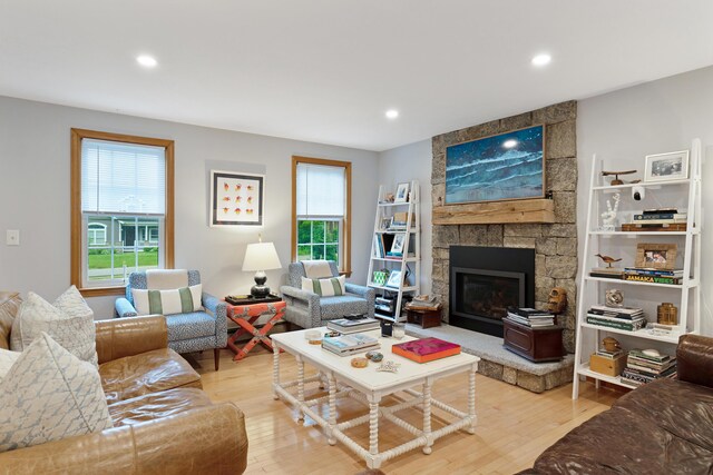 26 Ferncroft Rd, York, ME 03909 - living room featuring light wood-type flooring, a fireplace, and recessed lighting