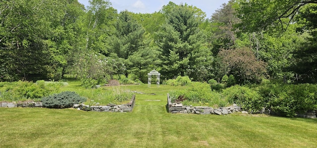 91 Mayflower Hill Dr, Waterville, ME 04901 - view of grassy yard