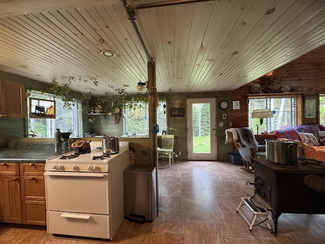 1215 Elliotsville Rd, Elliottsville Twp, ME 04443 - photo 17