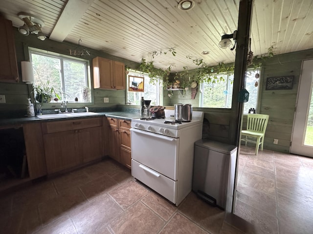 1215 Elliotsville Rd, Elliottsville Twp, ME 04443 - photo 27