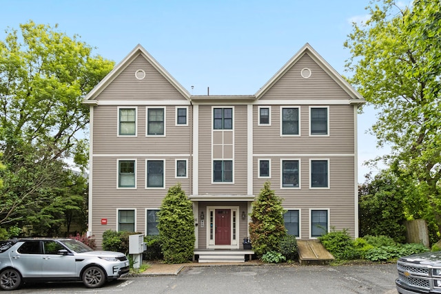 16 Guilford Ct Unit B1, Portland, ME 04101 - view of front facade