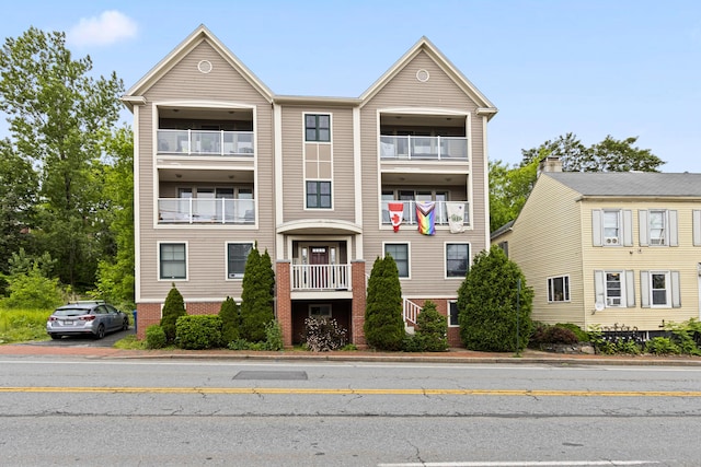 16 Guilford Ct Unit B1, Portland, ME 04101 - view of building exterior