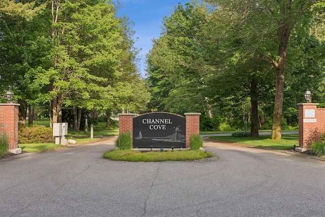 22 Channel Cove Ln, Biddeford, ME 04005 - view of community sign
