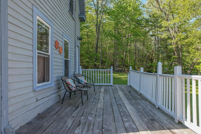 107 N Sedgwick Rd, Sedgwick, ME 04676