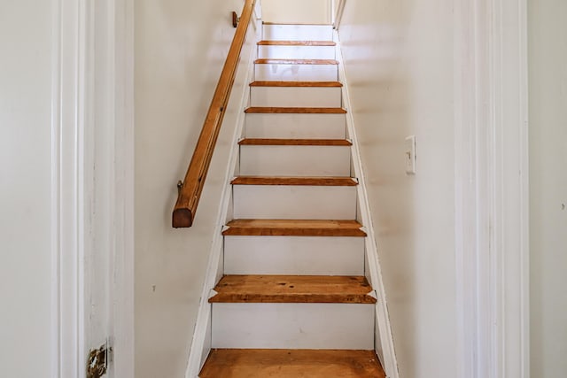 52 Mckinley St, South Portland, ME 04106 - view of staircase
