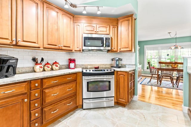 824 Duck Pond Rd, Westbrook, ME 04092