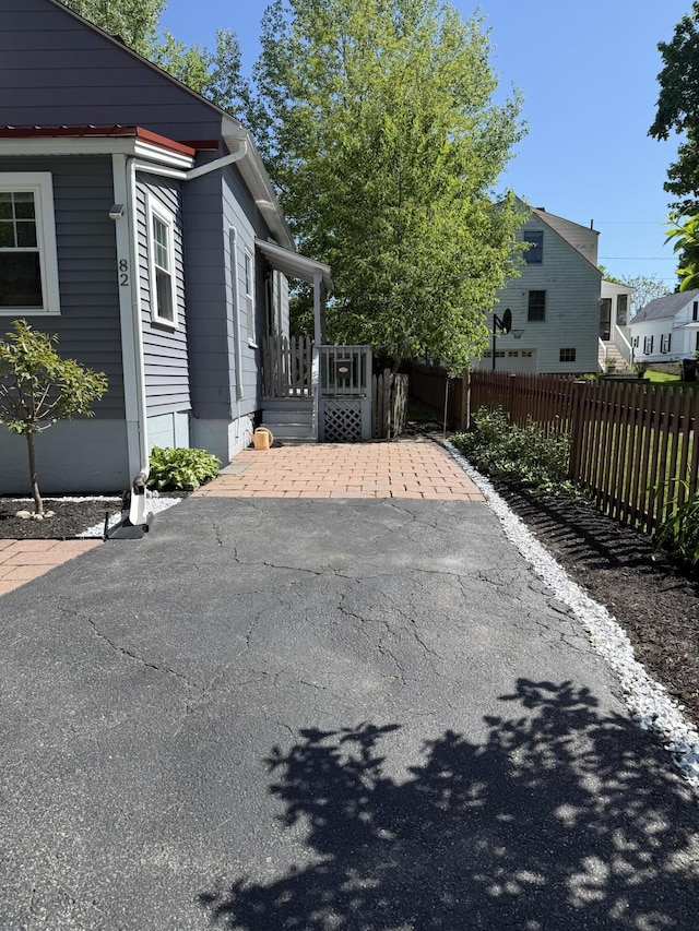 82 Park Ave, Old Orchard Beach, ME 04064 - view of home's exterior