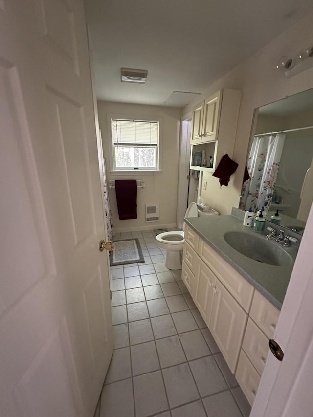 37 Cortland Cir Unit 37, Bangor, ME 04401 - bathroom featuring tile patterned flooring, vanity, and a shower with curtain