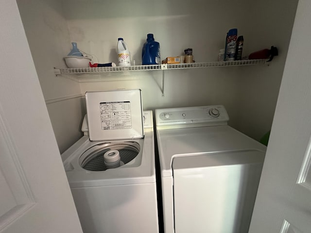37 Cortland Cir Unit 37, Bangor, ME 04401 - laundry area with washer and clothes dryer
